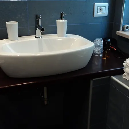 Il Melograno 3* カステッラネータ・マリーナ