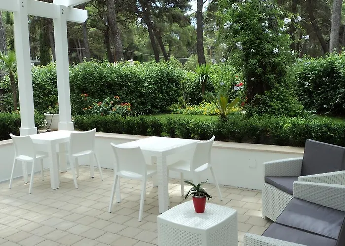 Il Melograno B&B 카스텔라네타 마리나